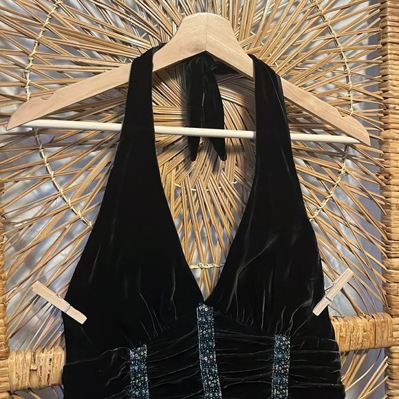 Molly New York Velvet Halter Dress - Size 6 - Picture 3 of 10